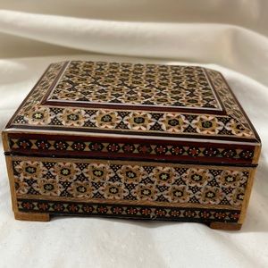 Stunning Persian Khatam Inlaid Wooden BOX, like new